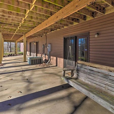 Secluded Marble Falls Family Home With Mtn Views! Exterior photo